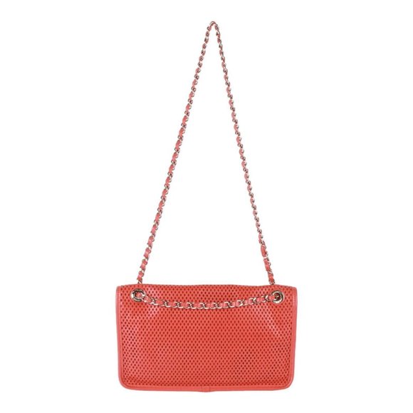 Authentic Chanel red leather Matelassé chain shoulder bag - Picture 1 of 16